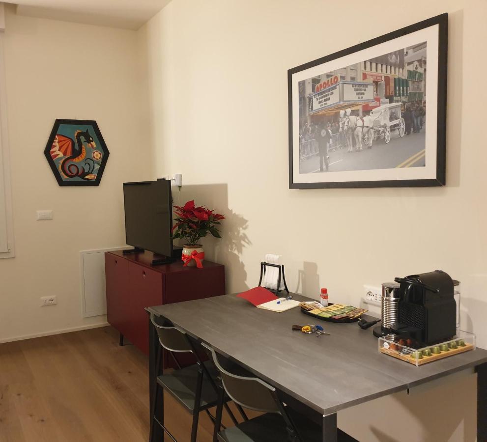 Saint George And The Dragon Suite Bologne Extérieur photo